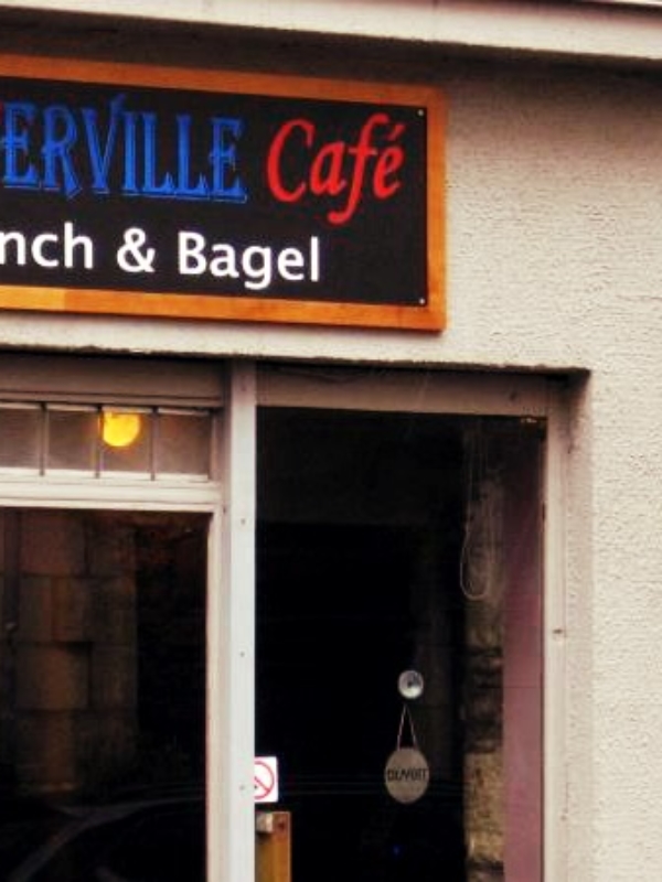 Le Shefferville Cafe de Nantes
