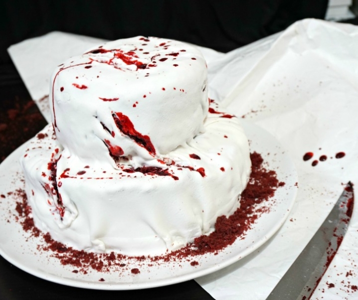Halloween Velvet Cake