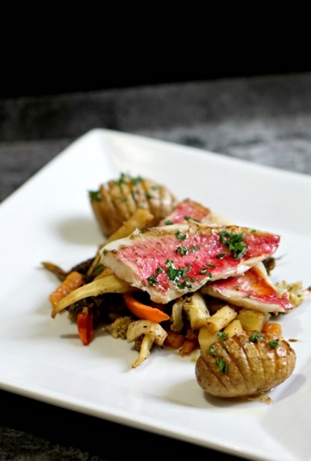 Plat de Noël: Rouget et Légumes rôtis au sirop d&rsquo;érable.