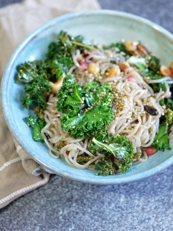 Pâtes de Konjac et Kale