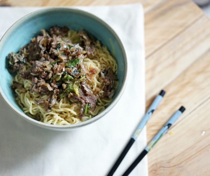 Nouilles sautées au bœuf à la citronnelle