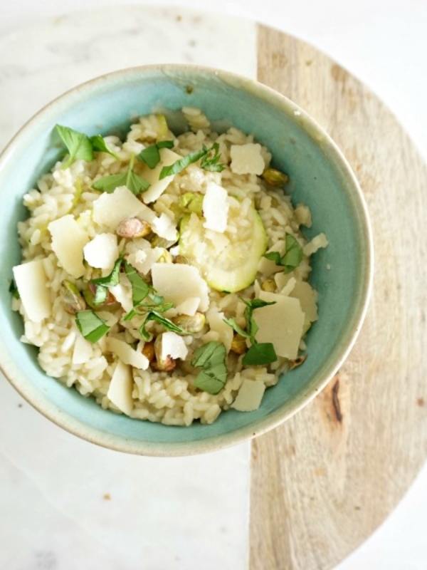 Risotto à la courgette et aux pistaches