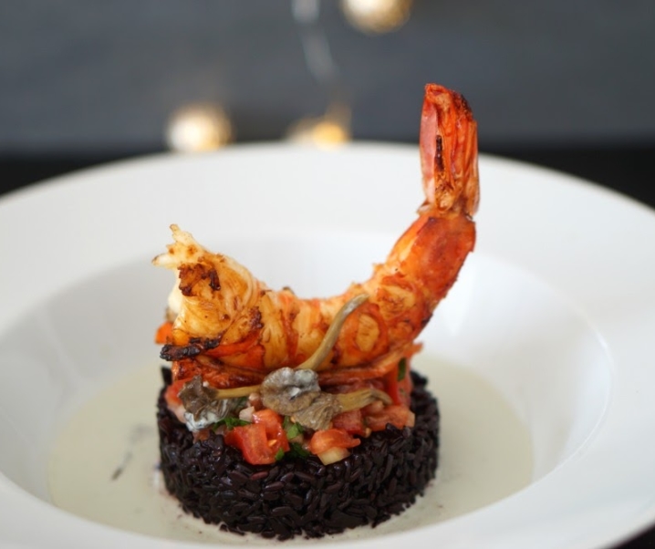 Gambas et riz vénéré aux girolles et thé matcha