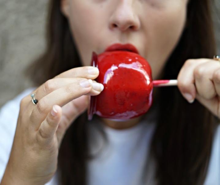 L’égocentrisme de la youtubeuse