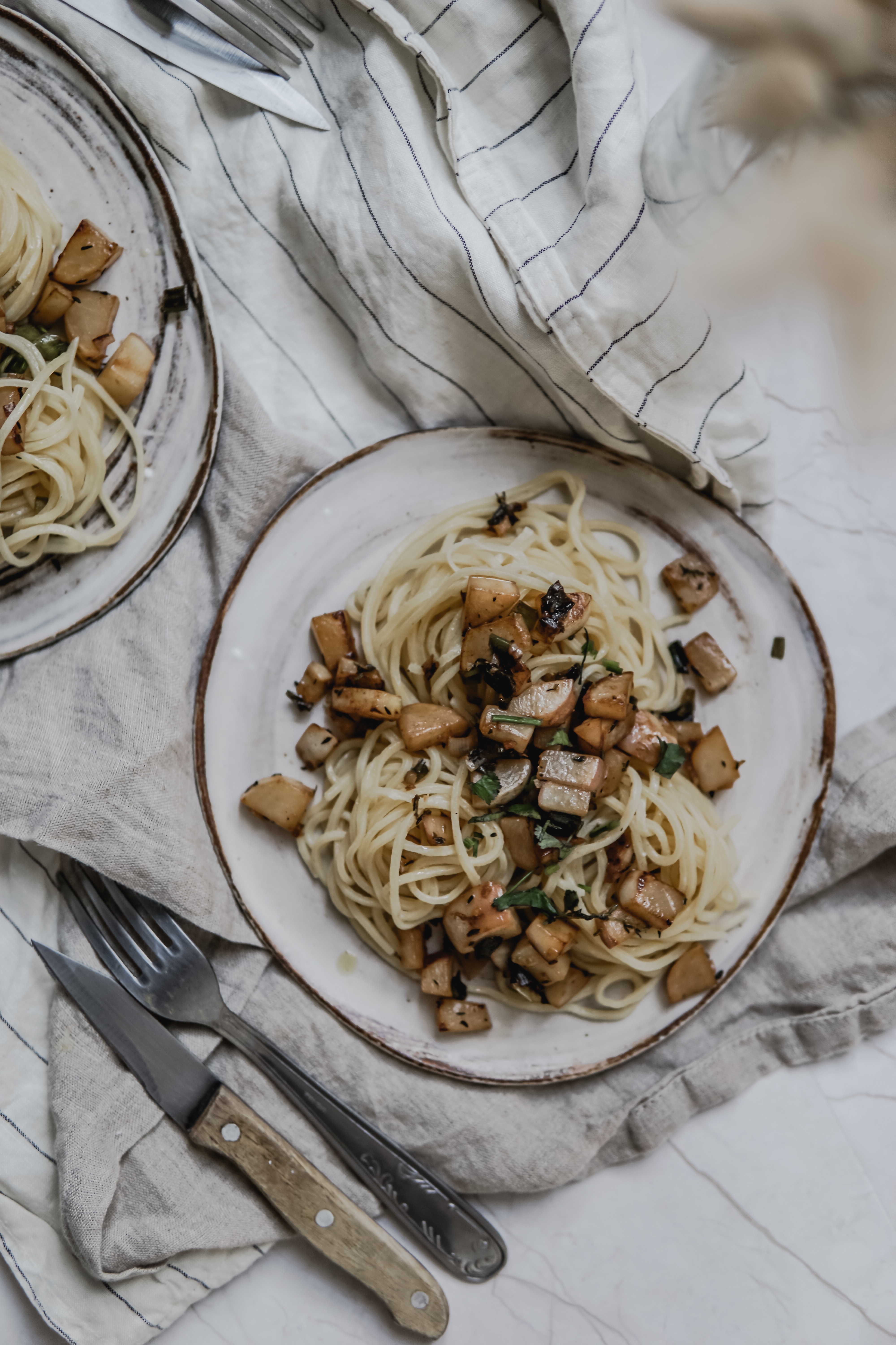 Spaghetti frais aux navets nouveaux