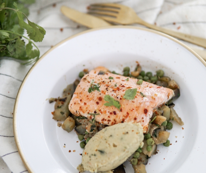 Prêt en 10 min: Truite, aubergines et petits pois