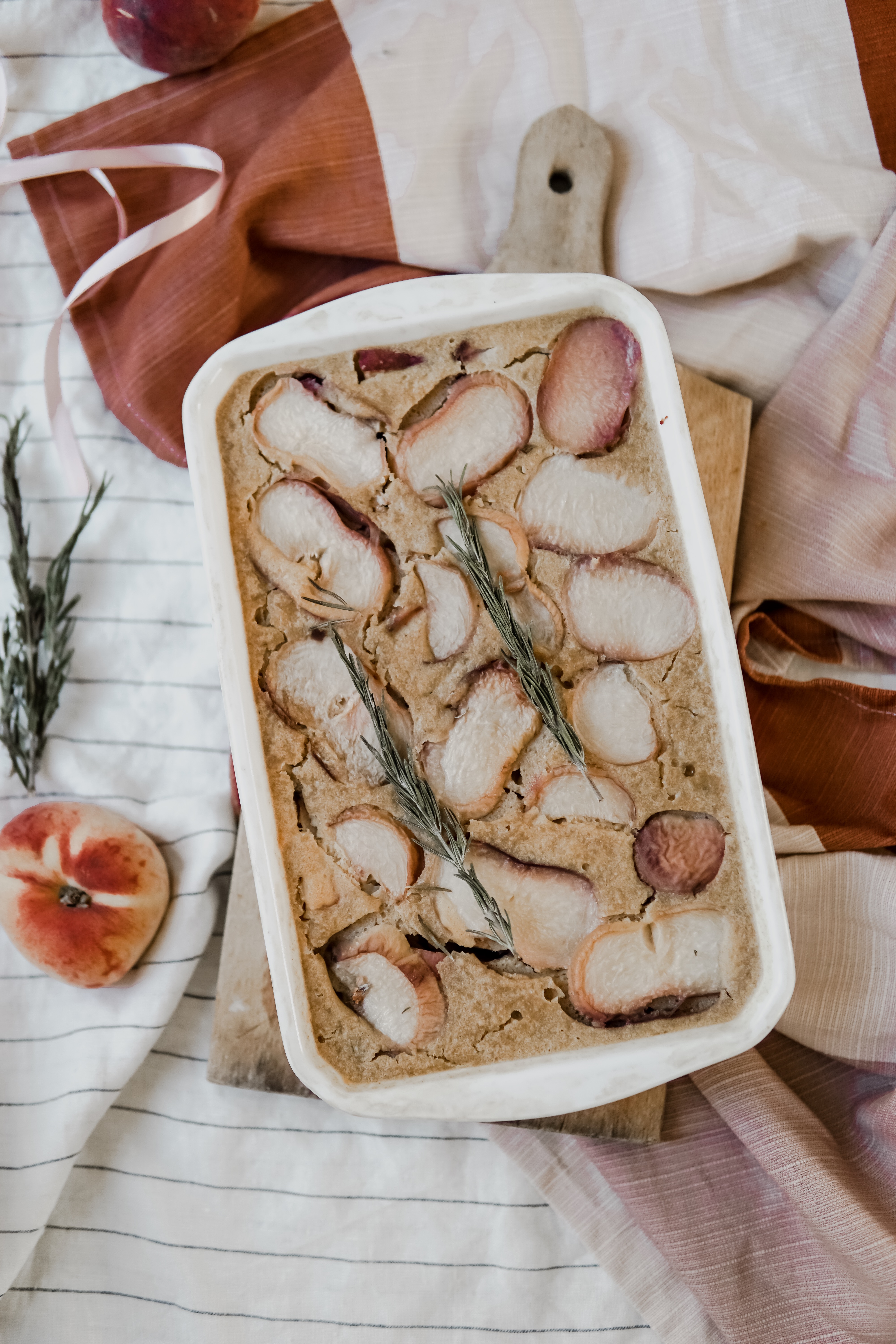 Clafoutis aux pêches plates