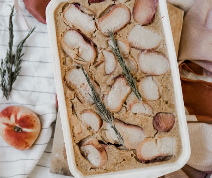 Clafoutis aux pêches plates