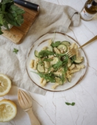 Clafoutis aux pêches plates