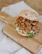 Pâtes aux champignons shiitakés, courgettes et ricotta (végé)