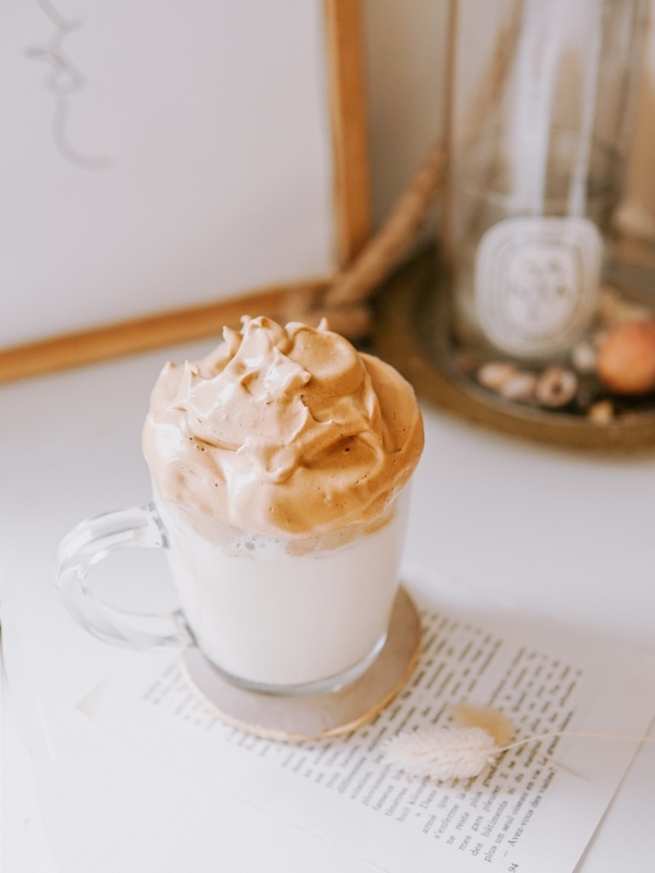 Le Dalgona coffee